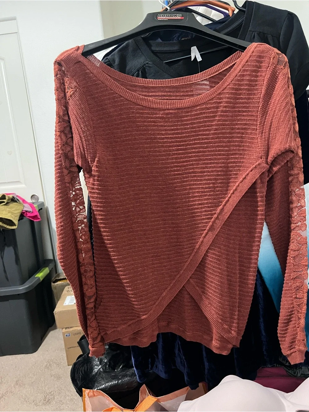Free People Split - Back Boat Neck Rust /Terracotta Lace-Trim Sweater